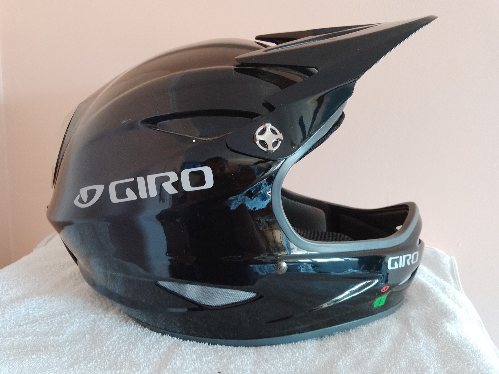 Casca Carbon Giro, Snowmobile, Motocross, Enduro, ATV, Ski, Snowboard