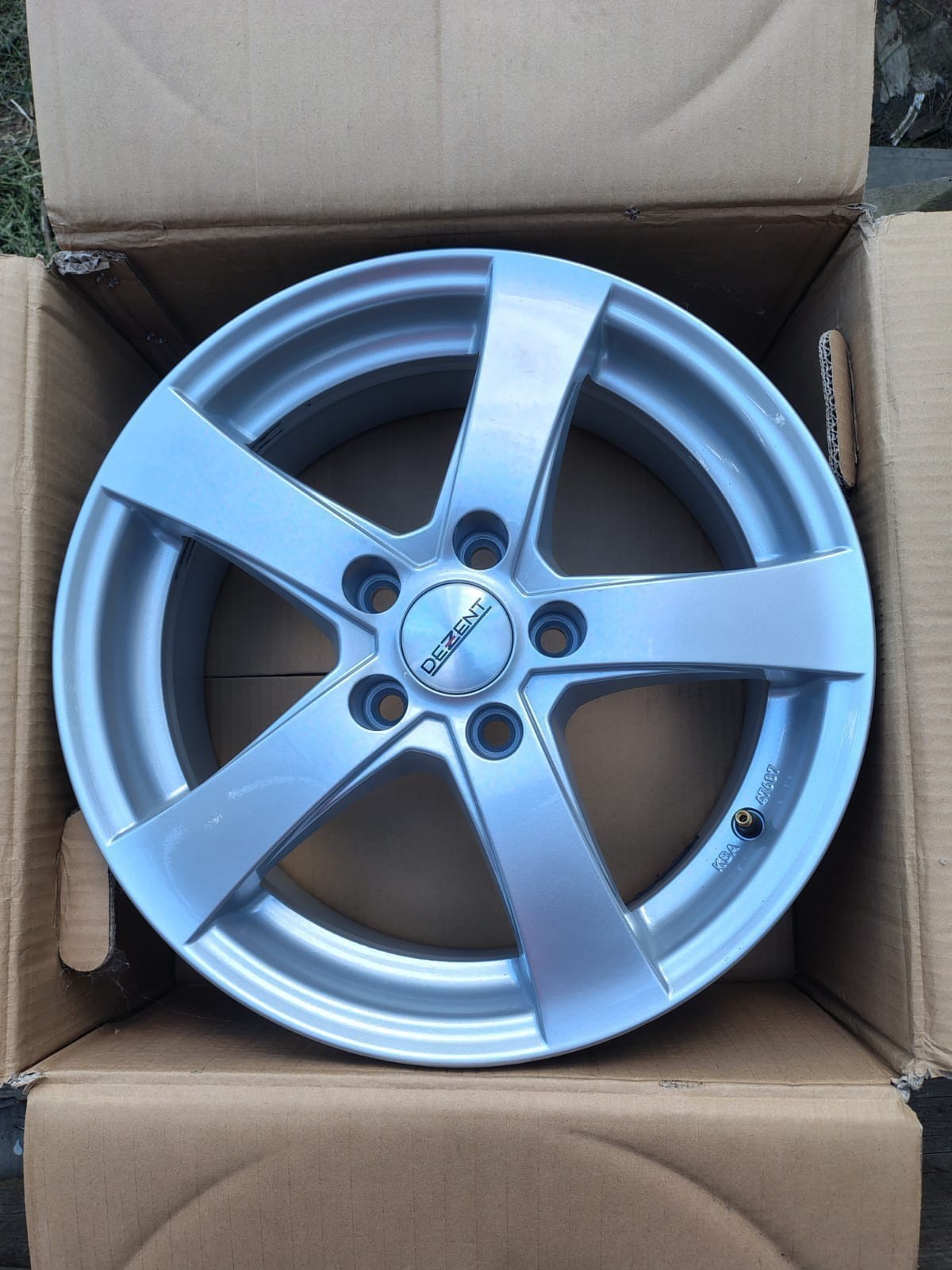 Jante aliaj 16 zoll noi marca Dezent, gama Ford / Peugeot / Volvo Citroen / Renault TELEFON 0774579101
