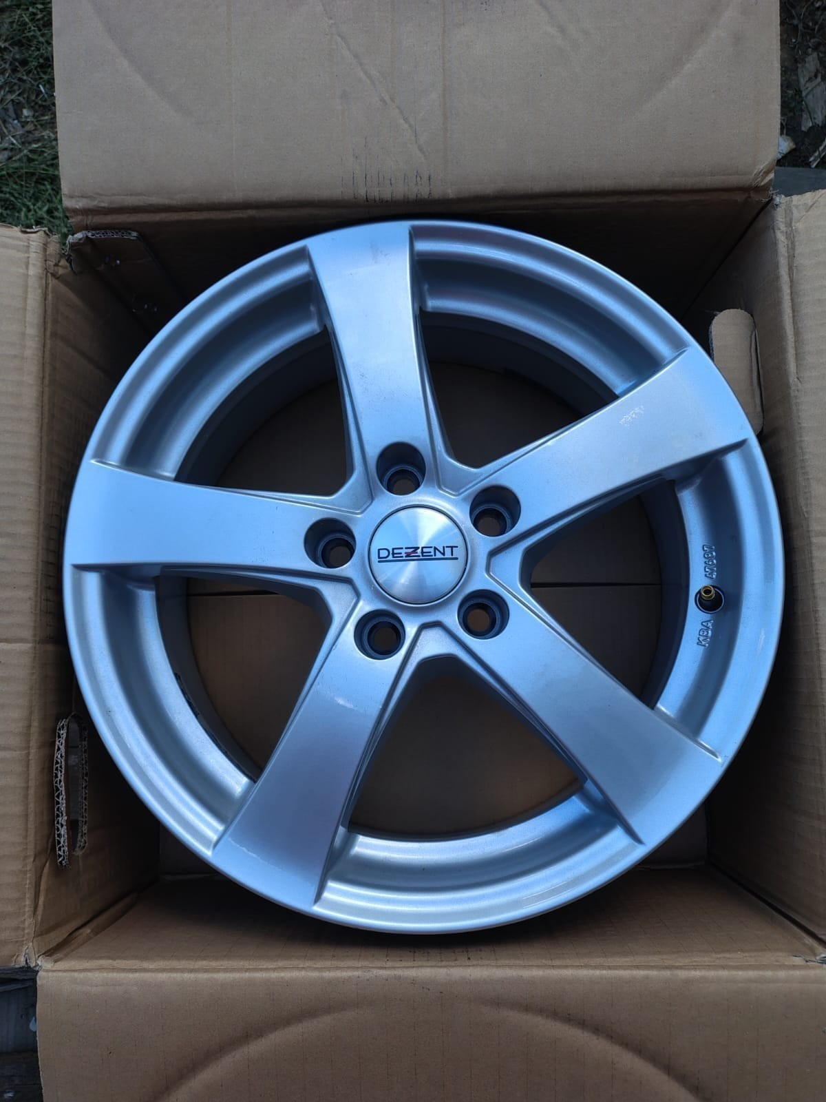 Jante aliaj 16 zoll noi marca Dezent, gama Ford / Peugeot / Volvo Citroen / Renault TELEFON 0774579101