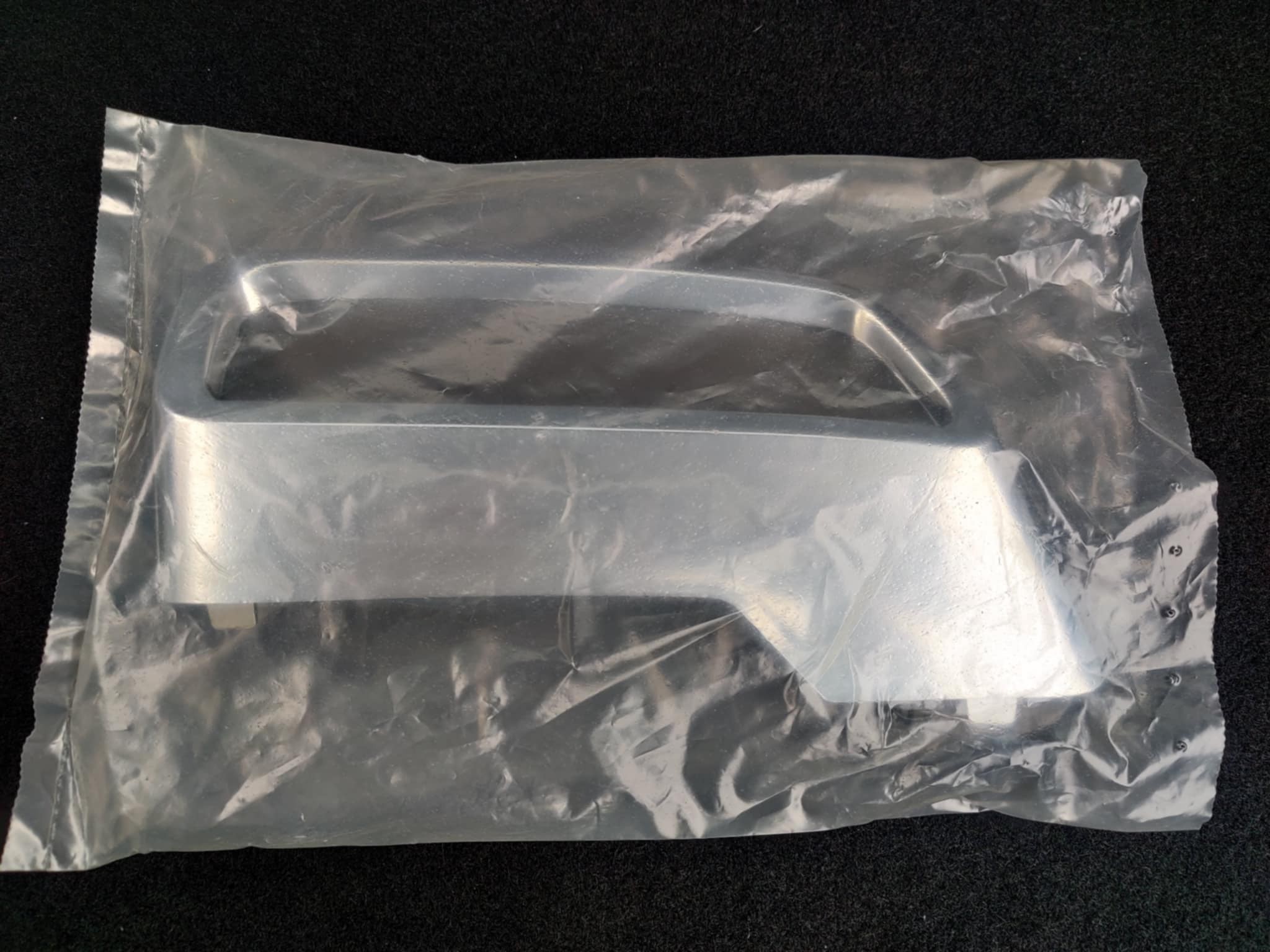 Ornament suport toba pentru PEUGEOT 3008, 5008, 508 partea dreapta spate nou