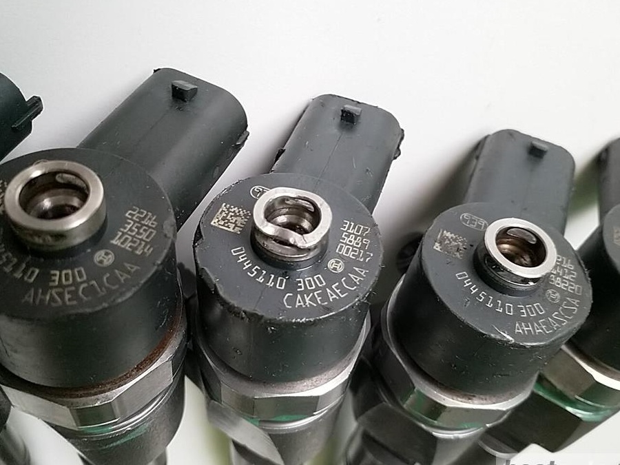 0445110300 Bosch Injector Opel 1.6 CDTI / Lancia Fiat 1.6 D Multijet / Alfa Romeo 1.6 JTDM