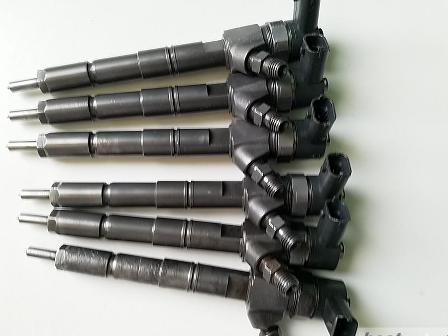0445110300 Bosch Injector Opel 1.6 CDTI / Lancia Fiat 1.6 D Multijet / Alfa Romeo 1.6 JTDM