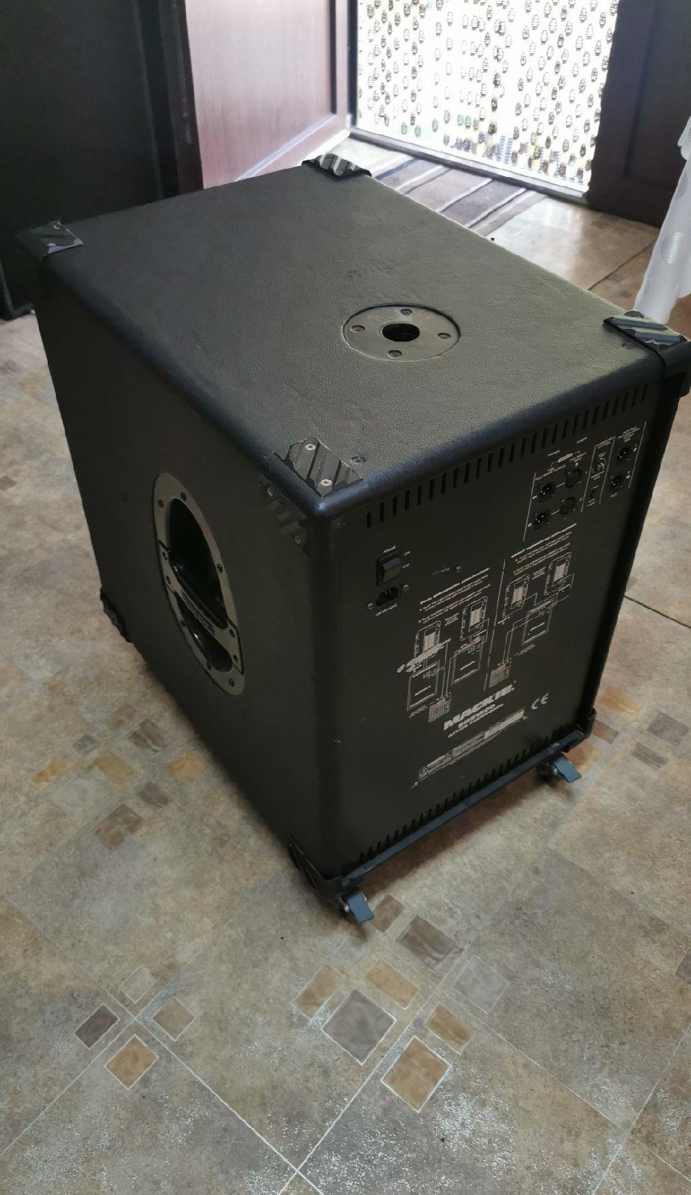 1 Bas activ 15" 600w