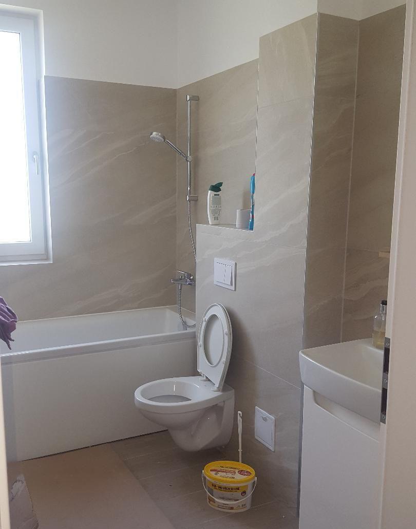 2 cam Bloc Nou spatios Dumbravita loc de parcare Prima Inchiriere