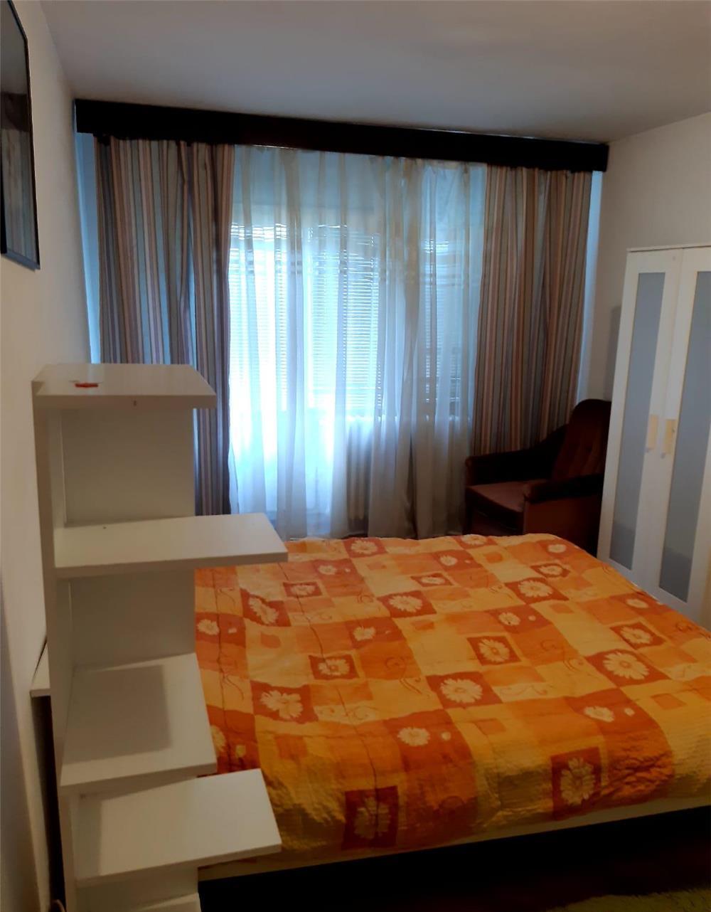 2 camere decomandat Soarelui