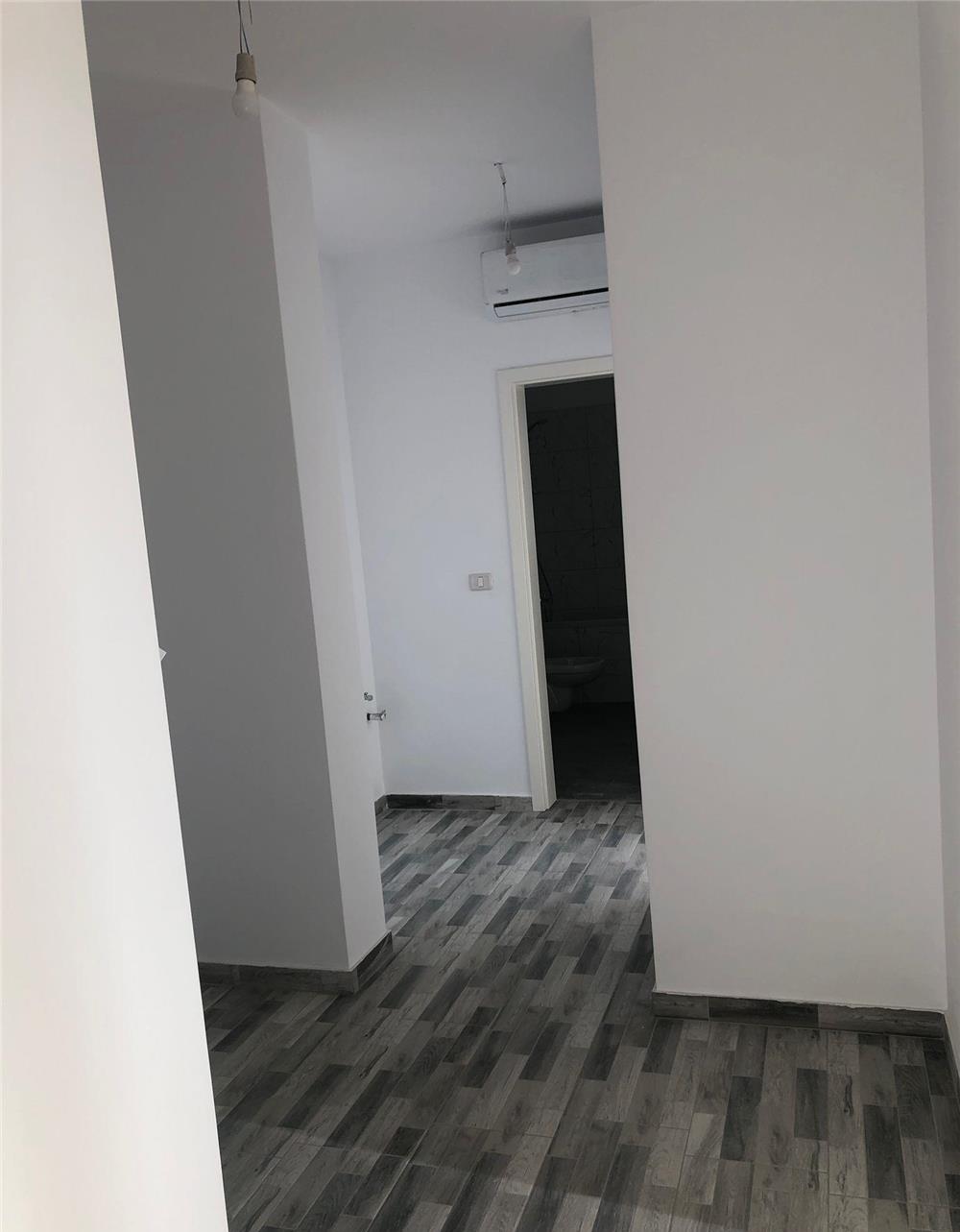 2 camere decomandate terasa de 16 mp etajul 1 zona Braytim