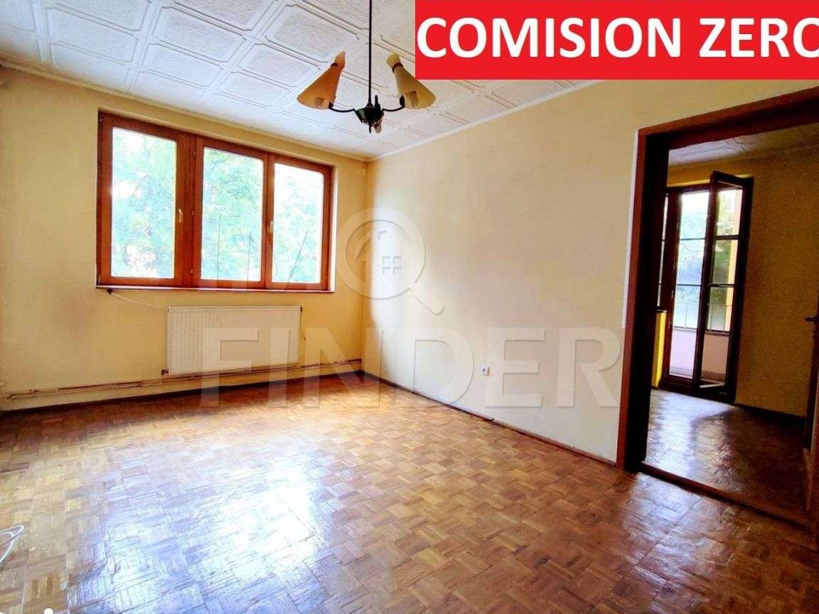 2 camere  etajul 1 zona strazii Horea ZERO Comision