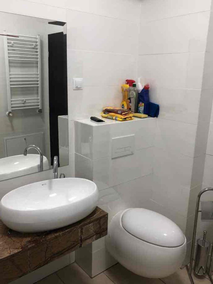 2 camere in zona Stirbei Voda