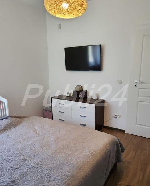 2 camere plus living, Girocului.