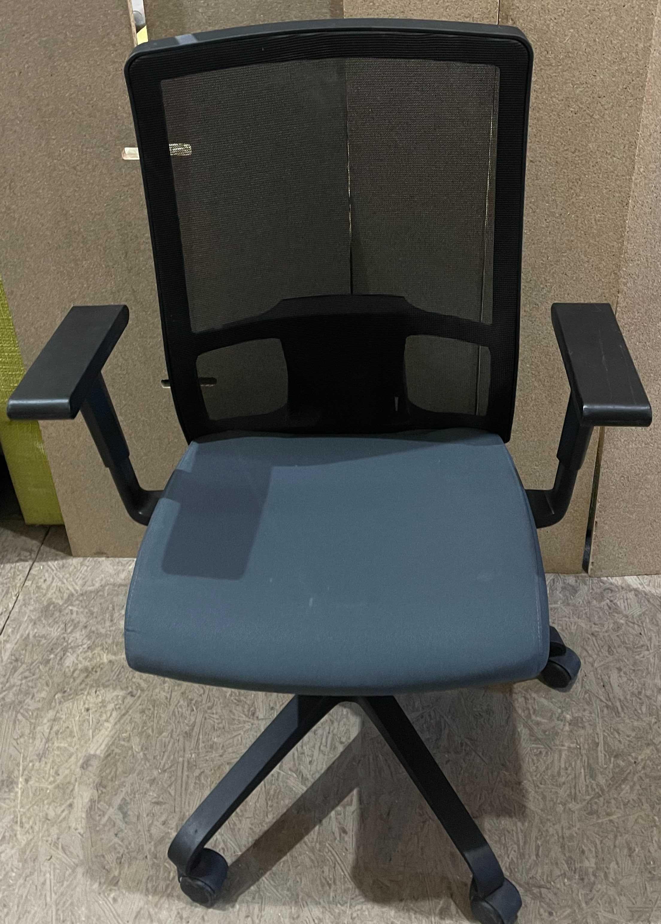 20 buc Scaun de birou ergonomic; Fotoliu reglabil pe rotile