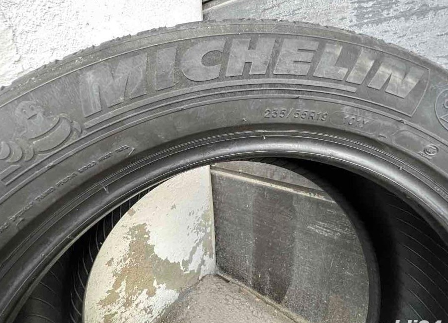 235 55 19 Michelin Latitude Sport 3 Dot 2019