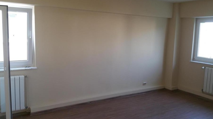 3 camere Aviatiei Caramfil