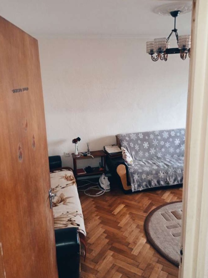 3 camere Exercitiu , Decomandat / centrala / negociabil !