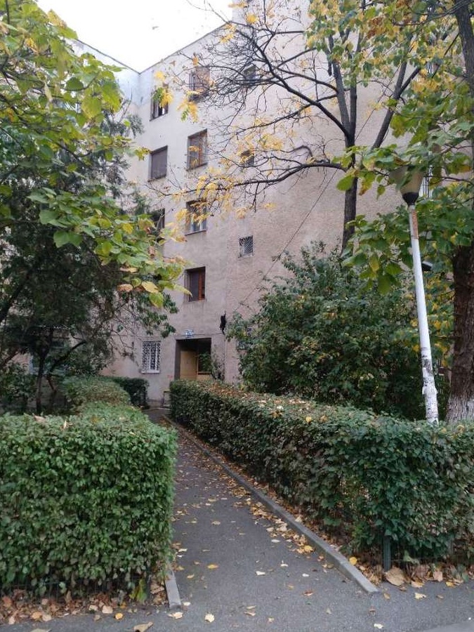3 camere metrou Nicolae Grigorescu
