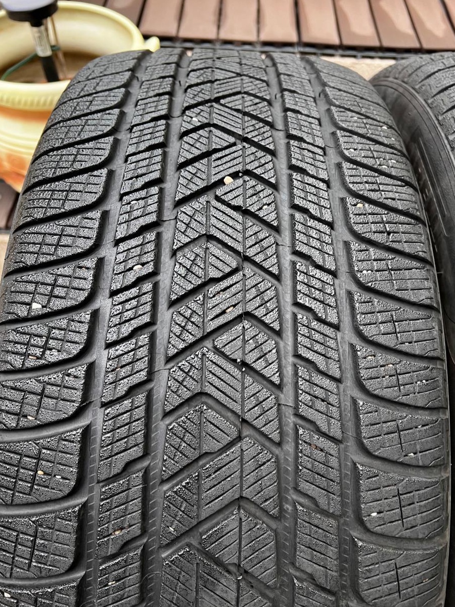 4 anvelope iarna Pirelli Scorpion Winter 275/45 R21