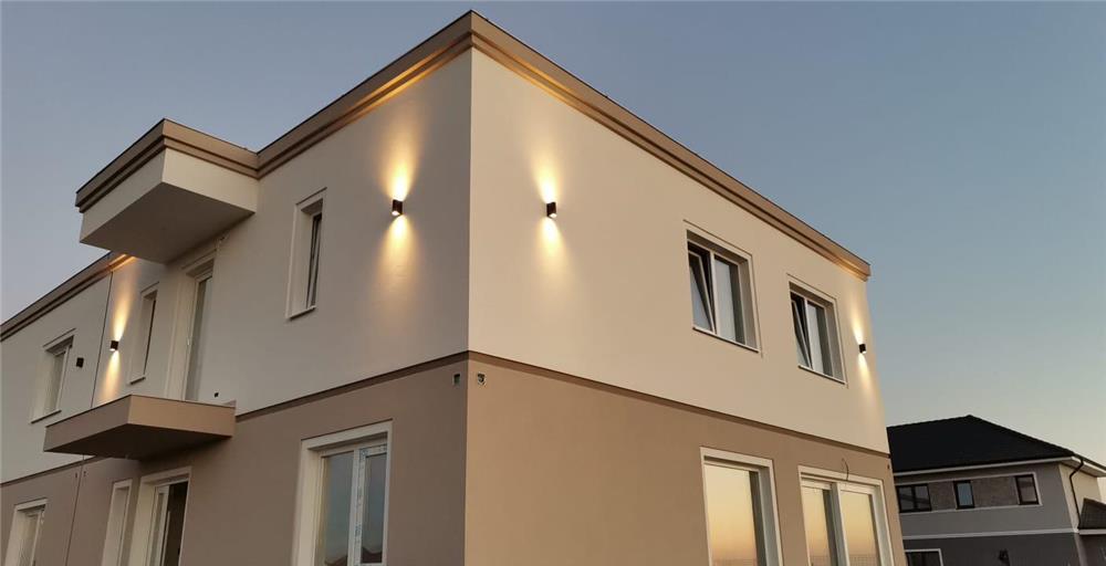 4 camere, toate utilitatile, drum asfaltat -Sanandrei!!