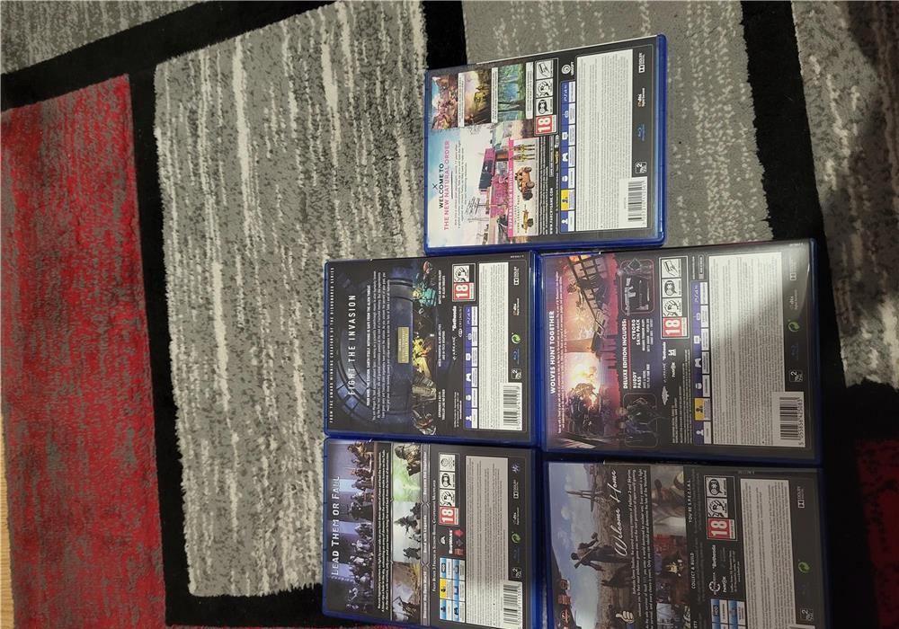 5 jocuri Ps4  de vânzare