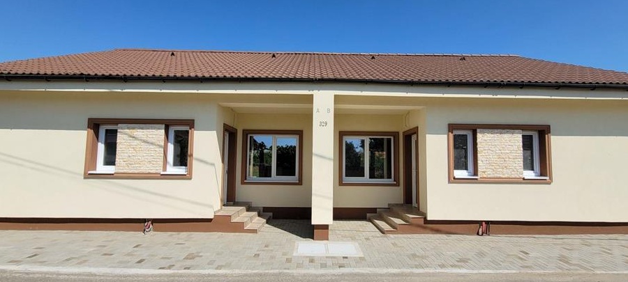 83000-88000 e-Casa nouă de vânzare- la cheie