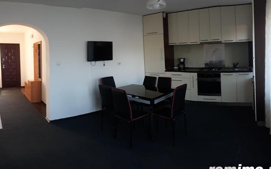 850 EUR / luna - Jumatate de duplex Calea Girocului (Strada Diminetii)