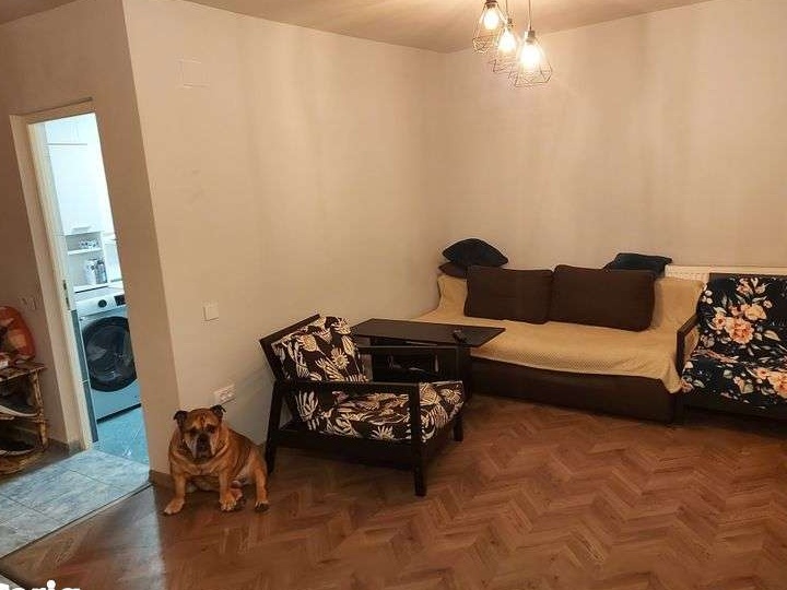 Aartament cu o camera  intre lacuri