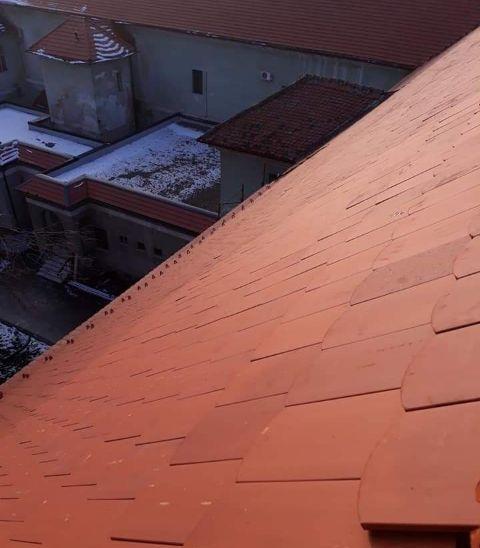 acoperișuri mansardari montaj felestre velux