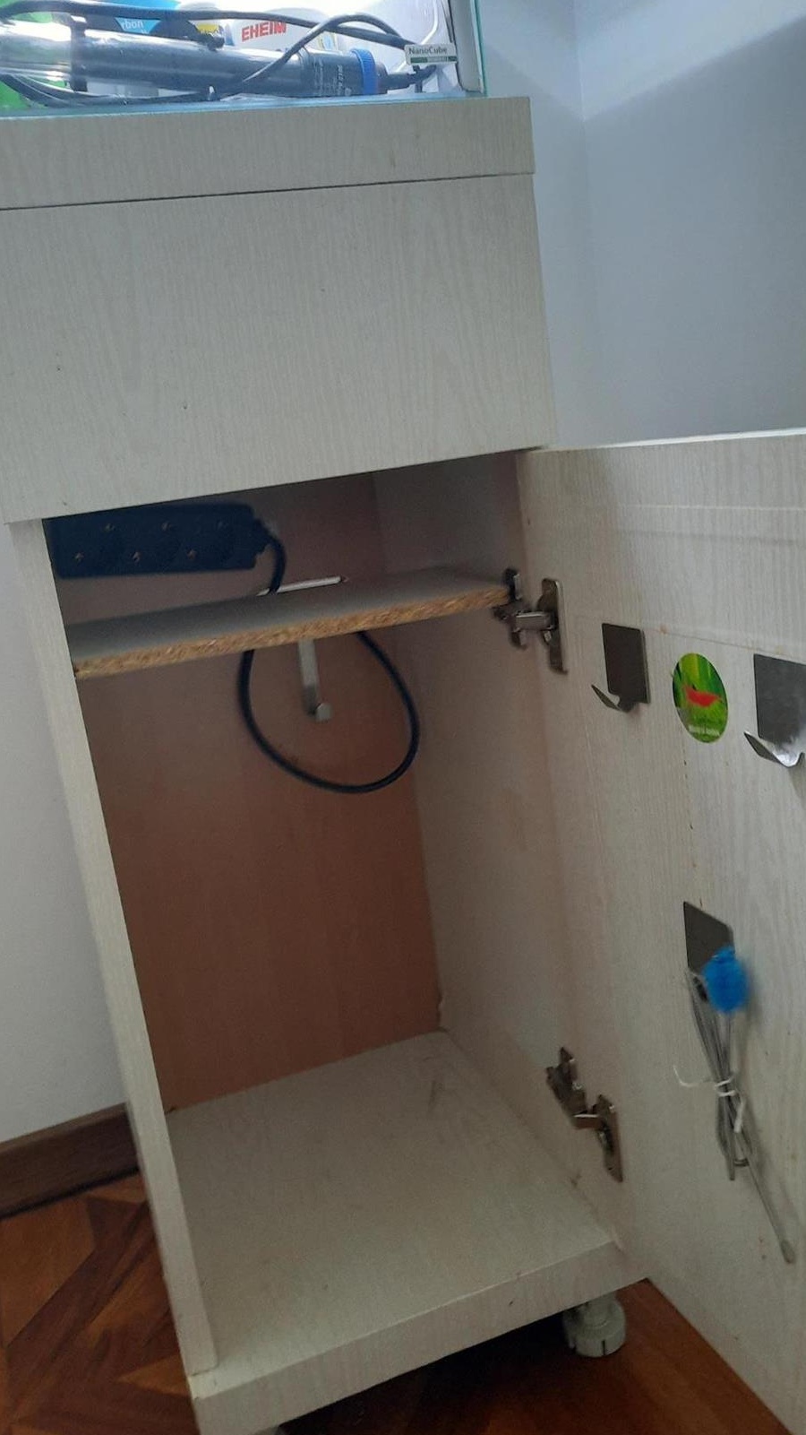 Acvariu Dennerle 30 l cu stant