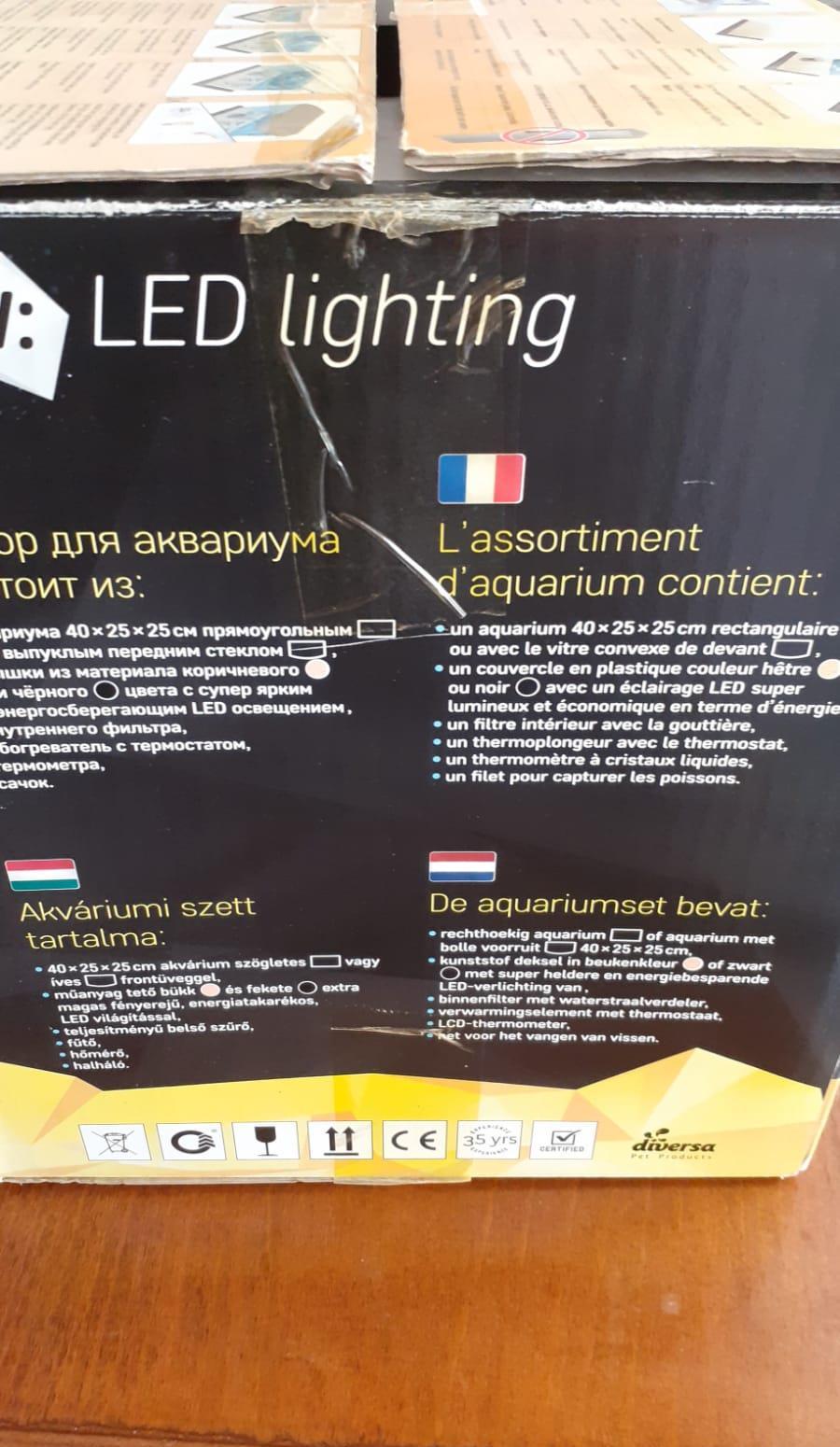ACVARIU ȘI PEȘTI DE VÂNZARE