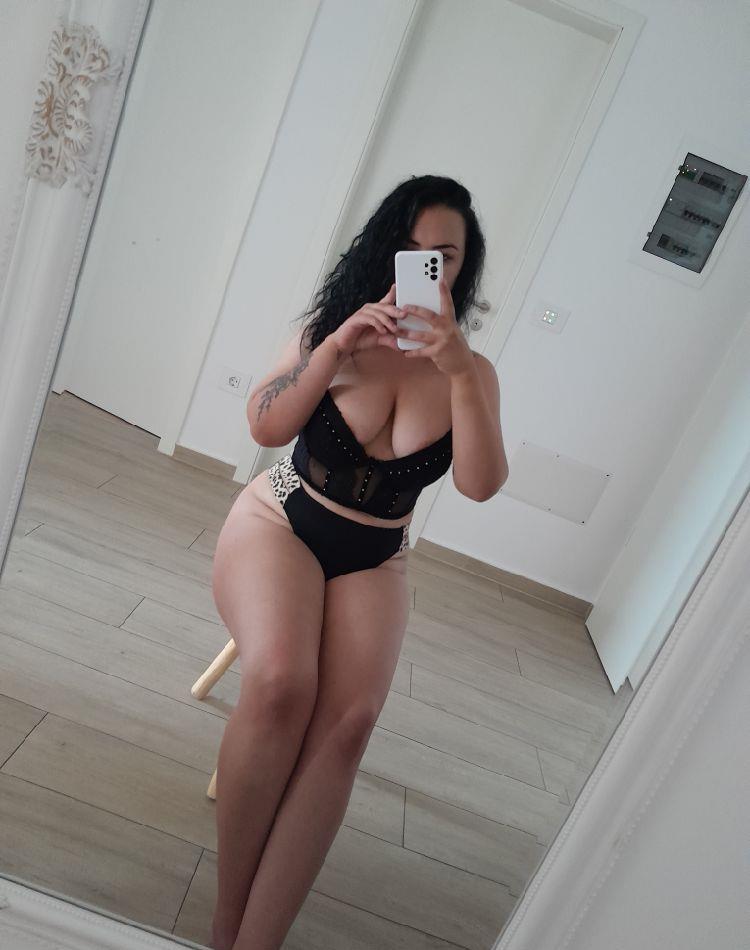 Adelina! Poze 100% reale!