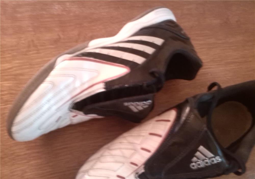 Adidas predator