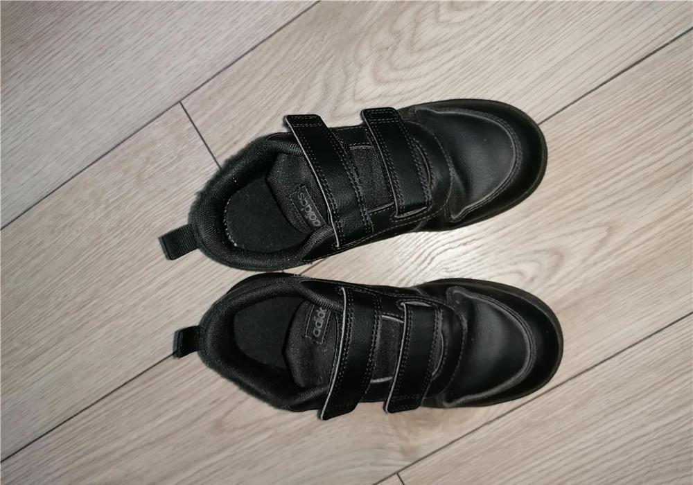 Adidasi Adidas nr. 33