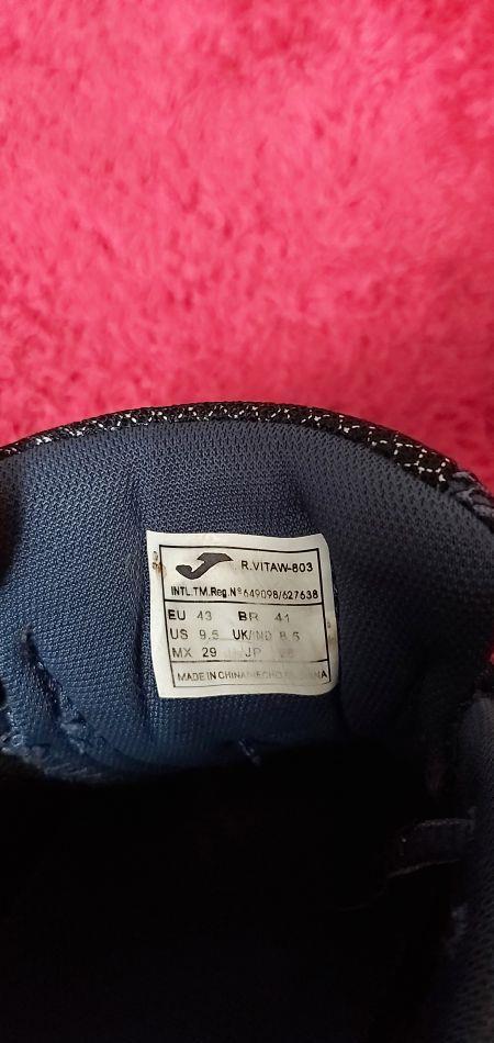 Adidași bărbați mar.44. din plasă de coton.
