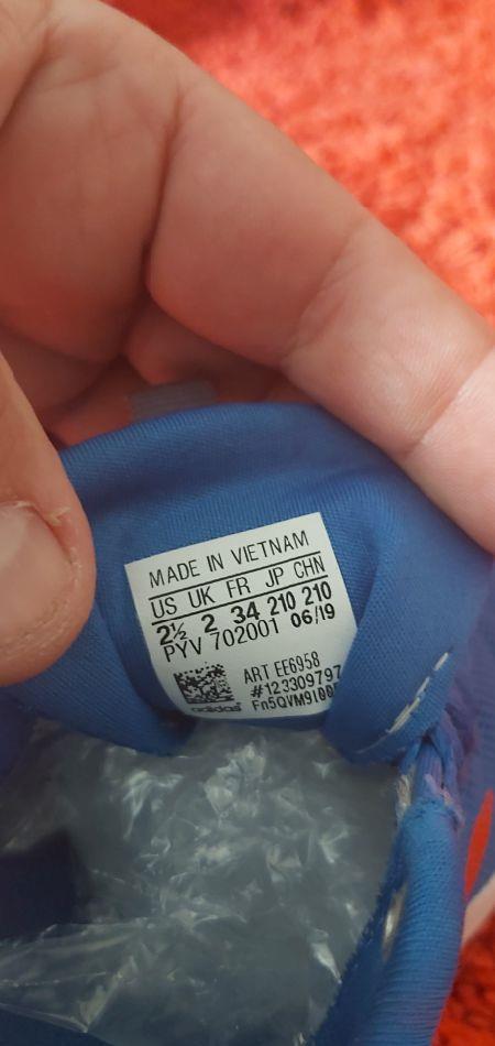 Adidași damă mar.34marca originală ADIDAS