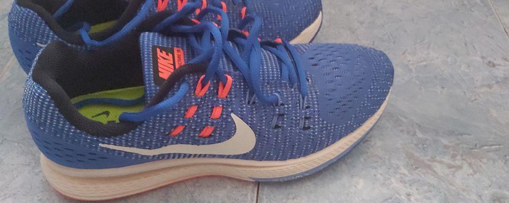 Adidasi  NIKE de damă mar.40.