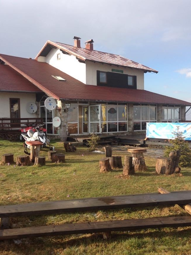Afacere de vanzare - cea mai BUNA locatie Muntele Semenic