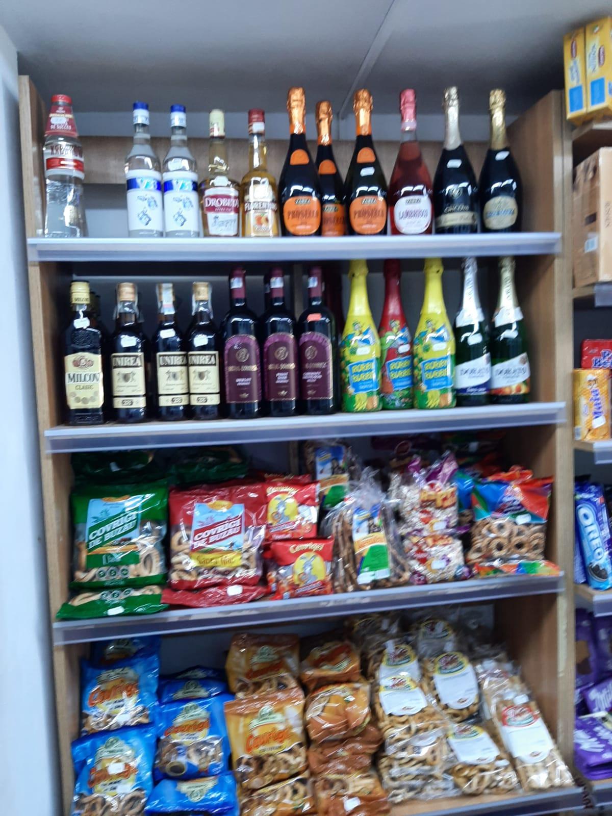 AFACERE LA CHEIE DE VANZARE