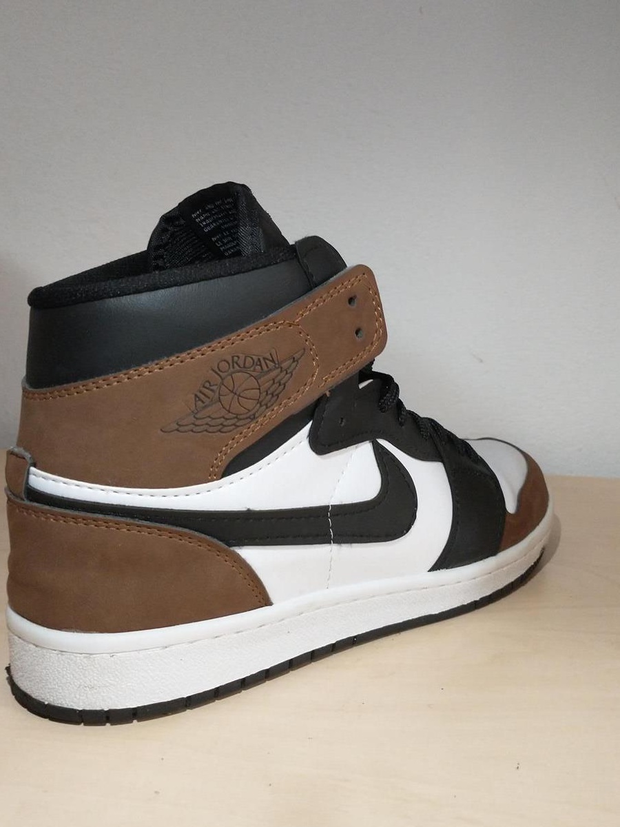 Air Jordan 1 Dark Mocha Reps