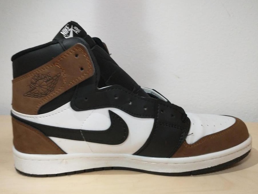 Air Jordan 1 Dark Mocha Reps