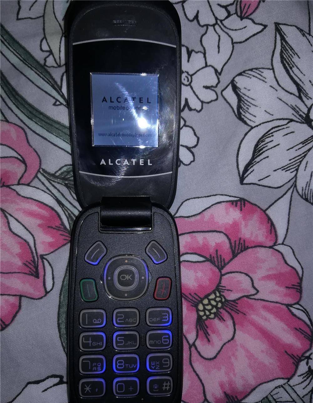alcatel cu clapeta estetic si functional vine cu incarcator pret 50 lei,trimit in tara