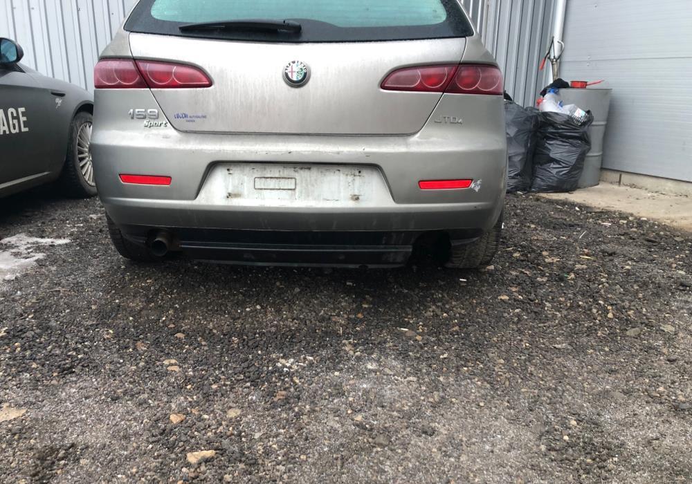 alfa 159, nu 156, 166,147.