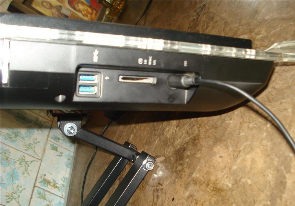 All in one MSI AMD ms-AA53, LCD 20" Multi-Touch, Usb 3, HDMI, ddr 3