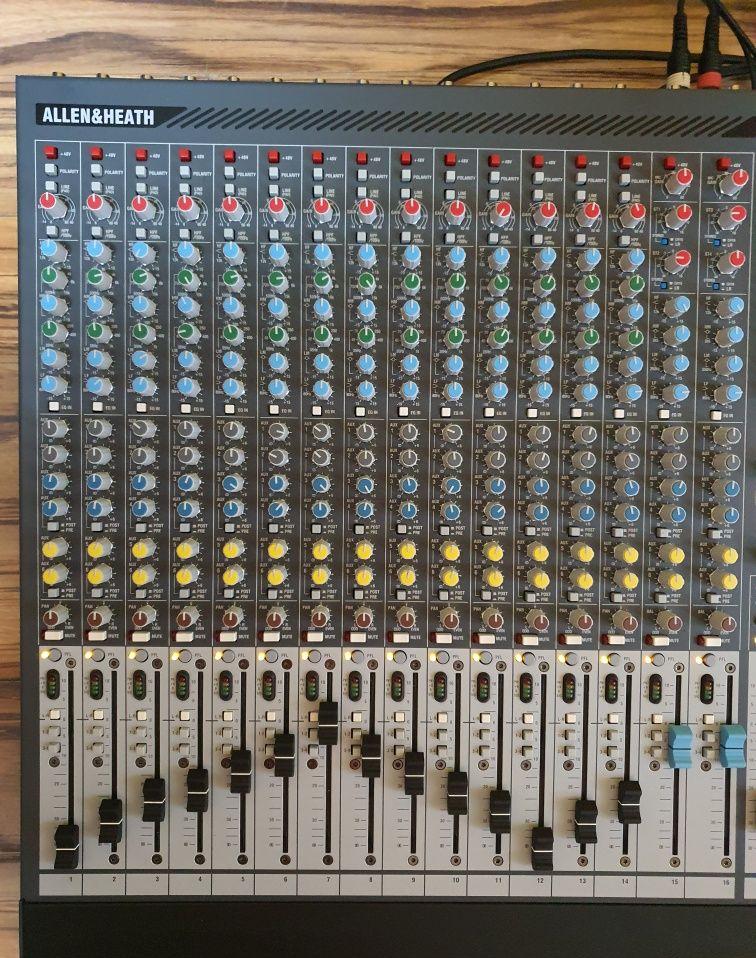 Allen&Heath GL 2400 Profesional (24 canale)