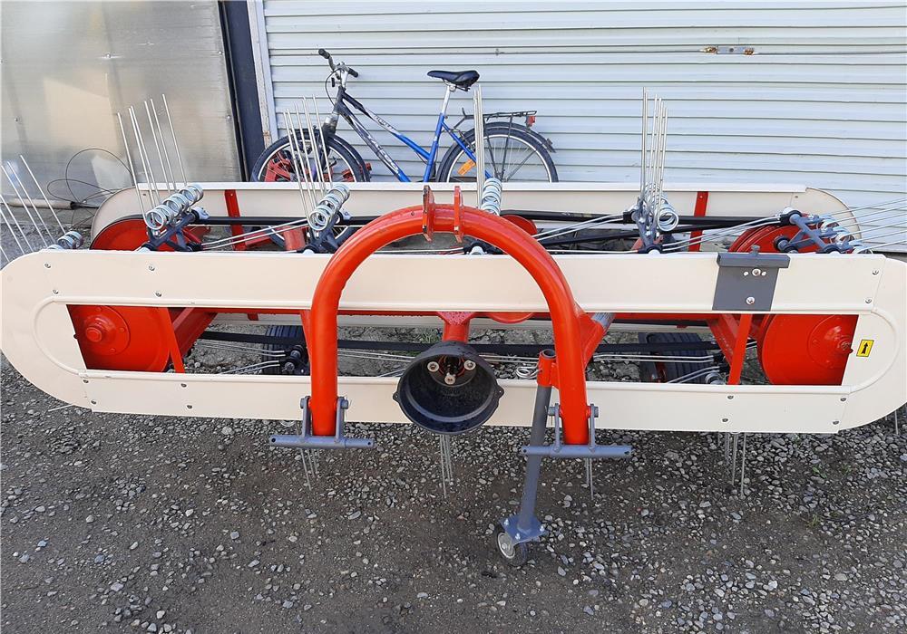 Altele Grebla pe curele 2.4m