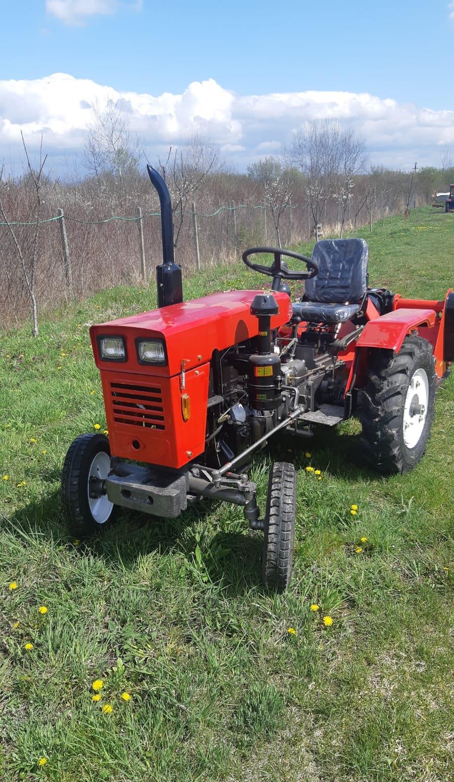 Altele Tractor pentru gradini si sere 18CP