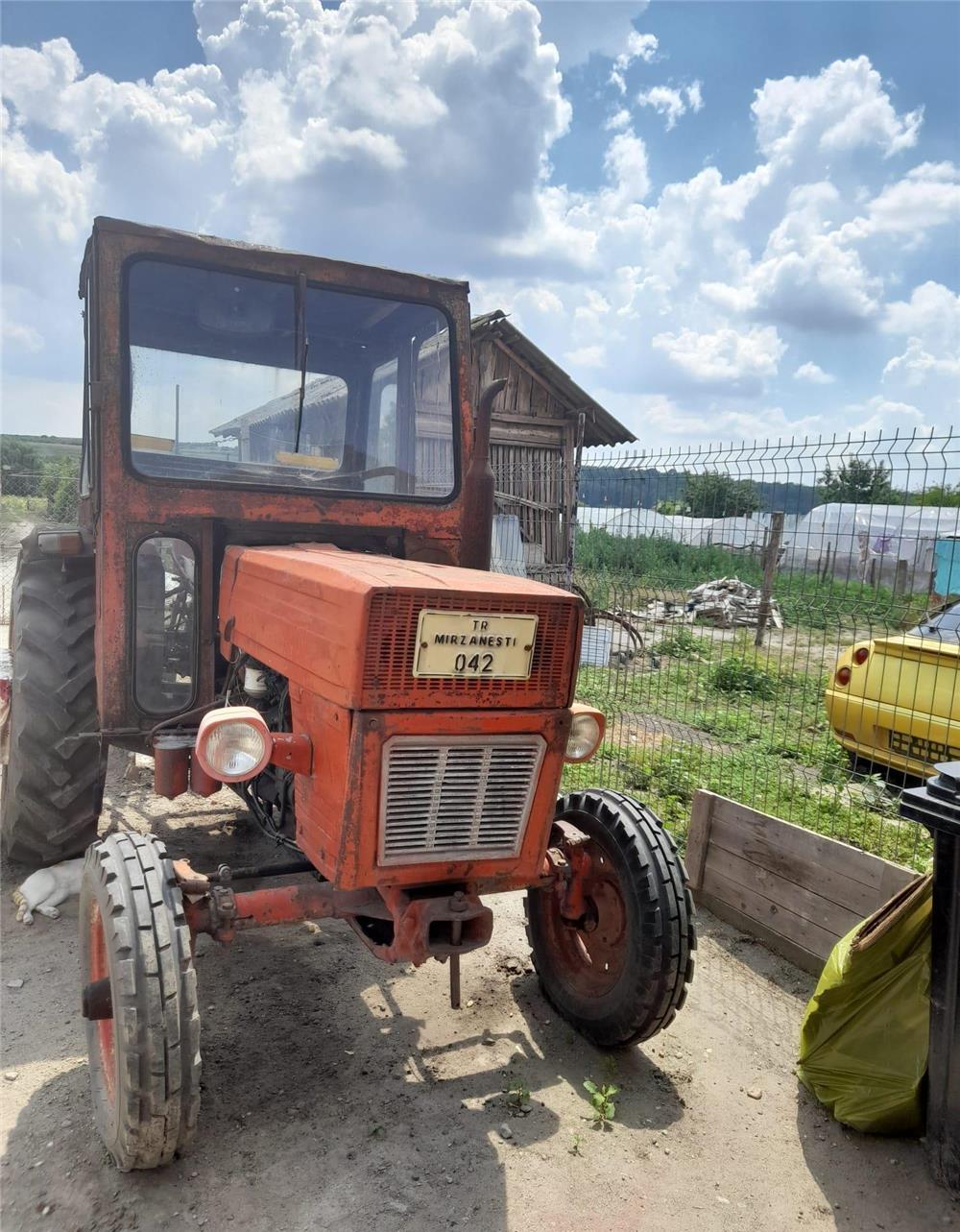 Altele UNIVERSAL U445