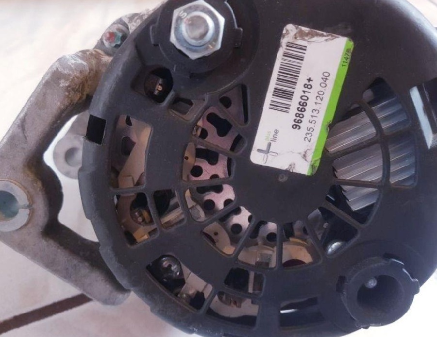 Alternator A1031 (b)