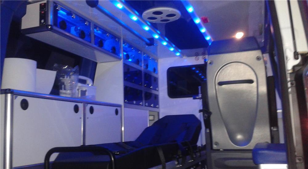 Ambulanta privata, transport pacienti.