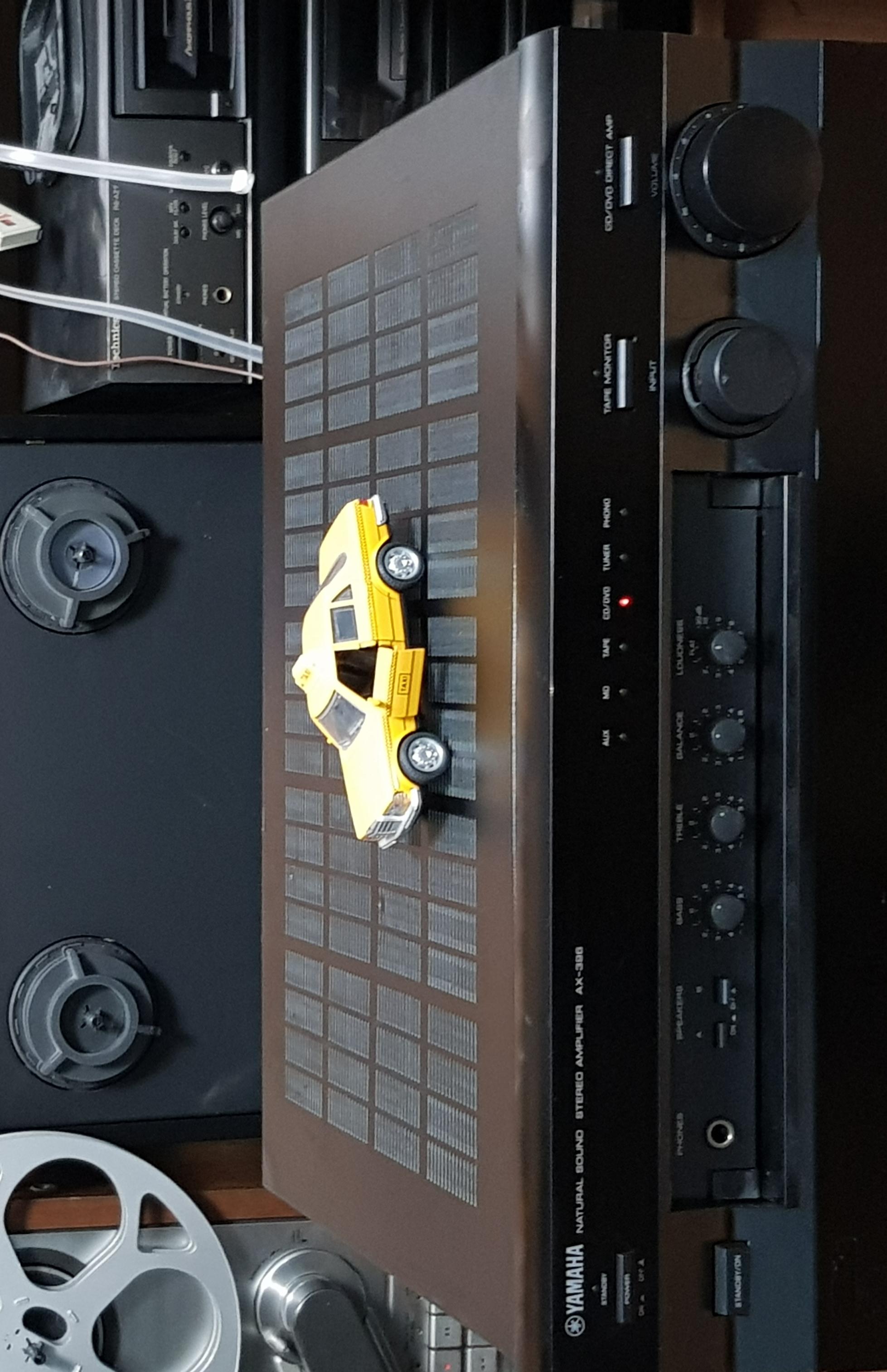 Amplificator Statie Audio Stereo Vintage YAMAHA AX500 (Made Japan)