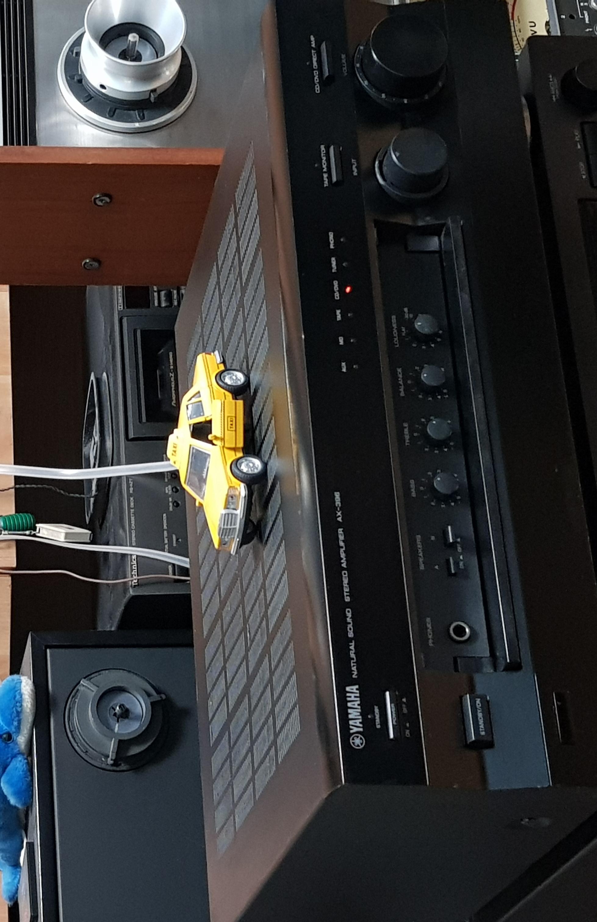 Amplificator Statie Audio Stereo Vintage YAMAHA AX500 (Made Japan)