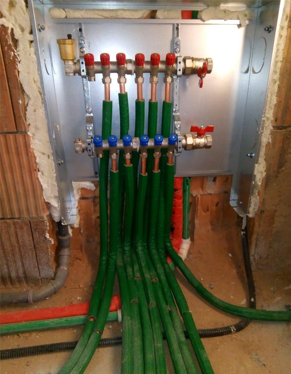 Angajez instalator