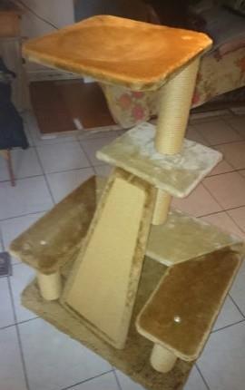 Ansamblu de joaca pentru pisici